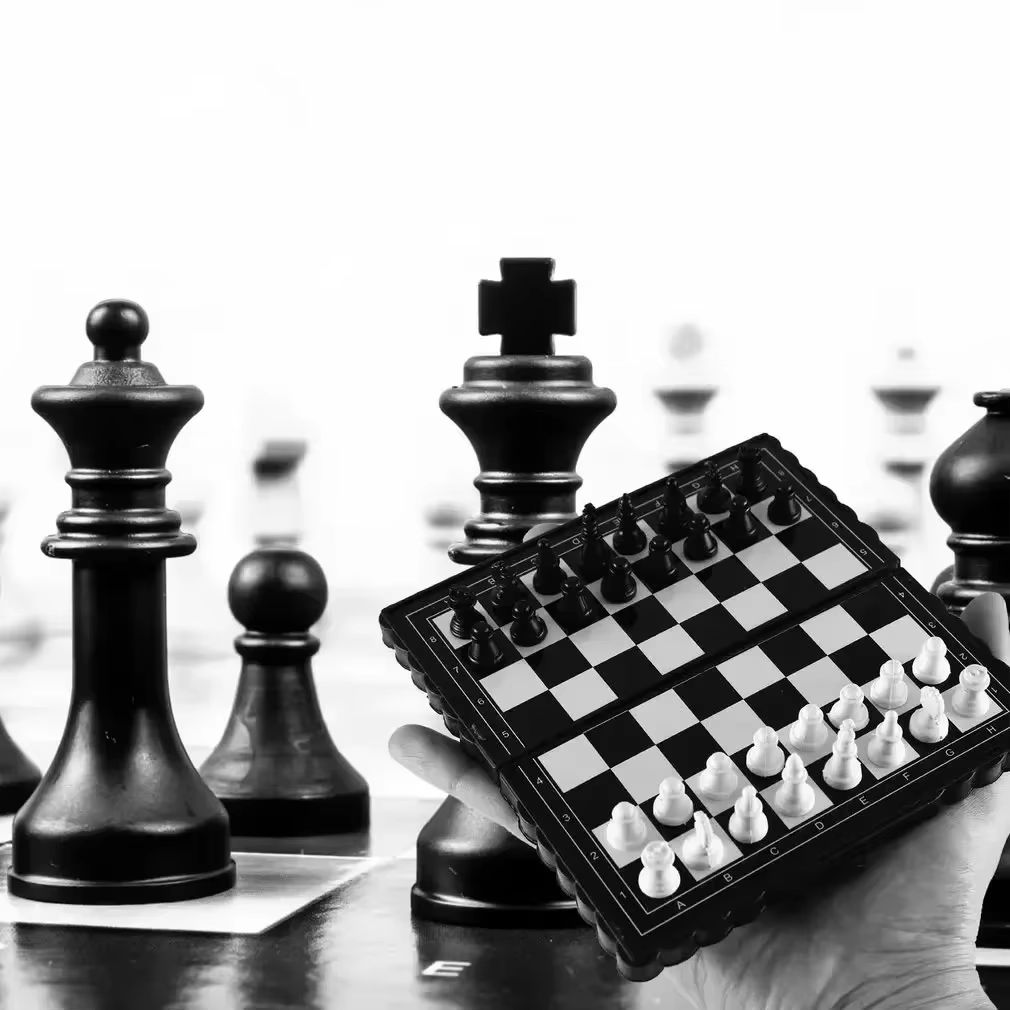 1Pc Mini Magnetic  Chess Set   - Kids Outdoor Equipment incelemesi ve fiyatı