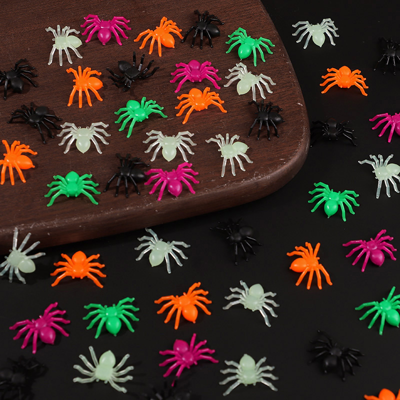 50-200Pcs Halloween Mini Spide - Outdoor Kids In An Indoor World incelemesi ve fiyatı